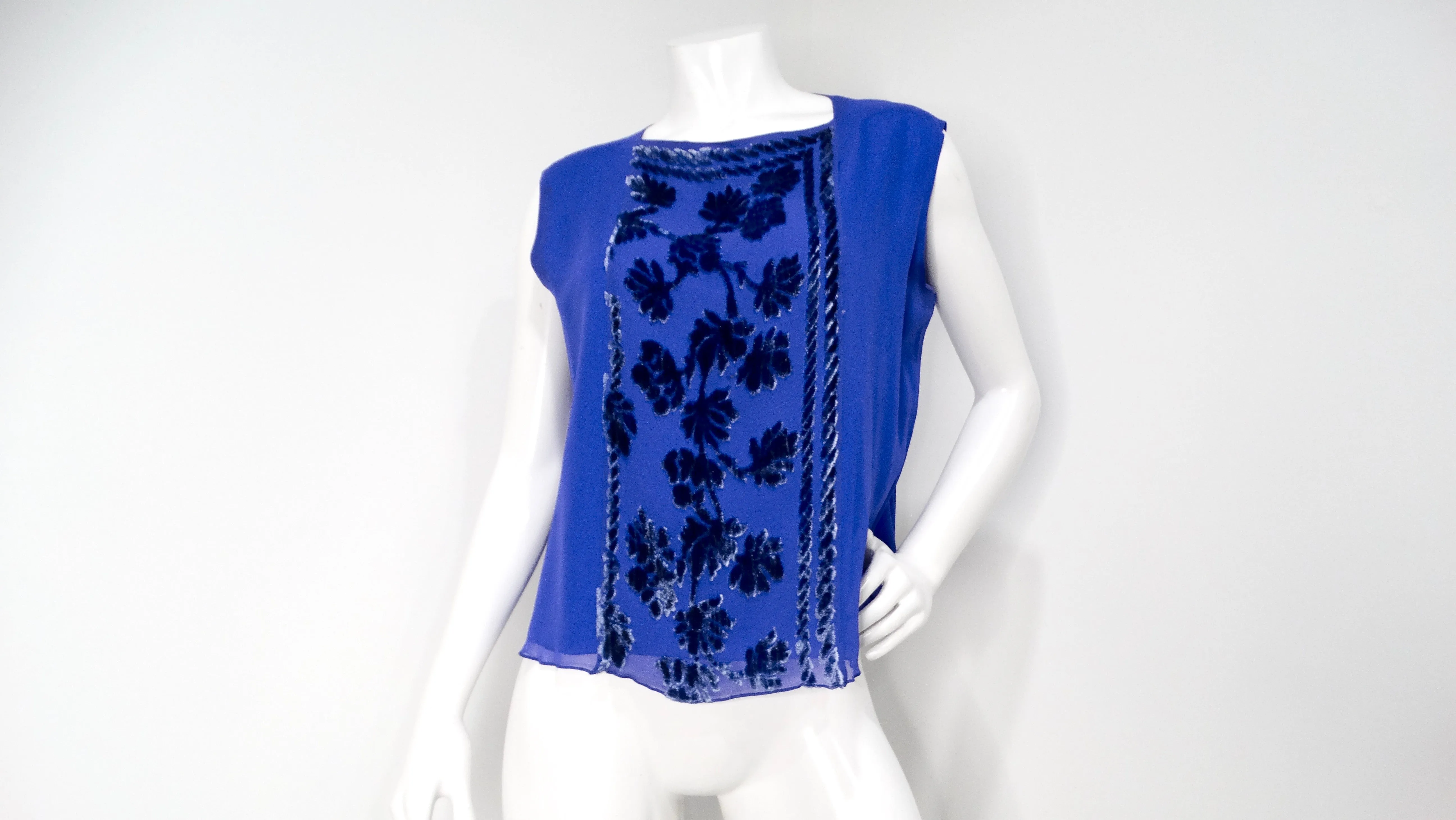 1980s Marian Clayden Electric Blue Burnt-Out Velvet Kimono