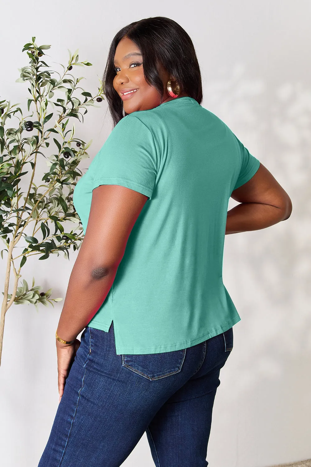 Basic Bae Full Size Round Neck Short Sleeve Top S-3XL