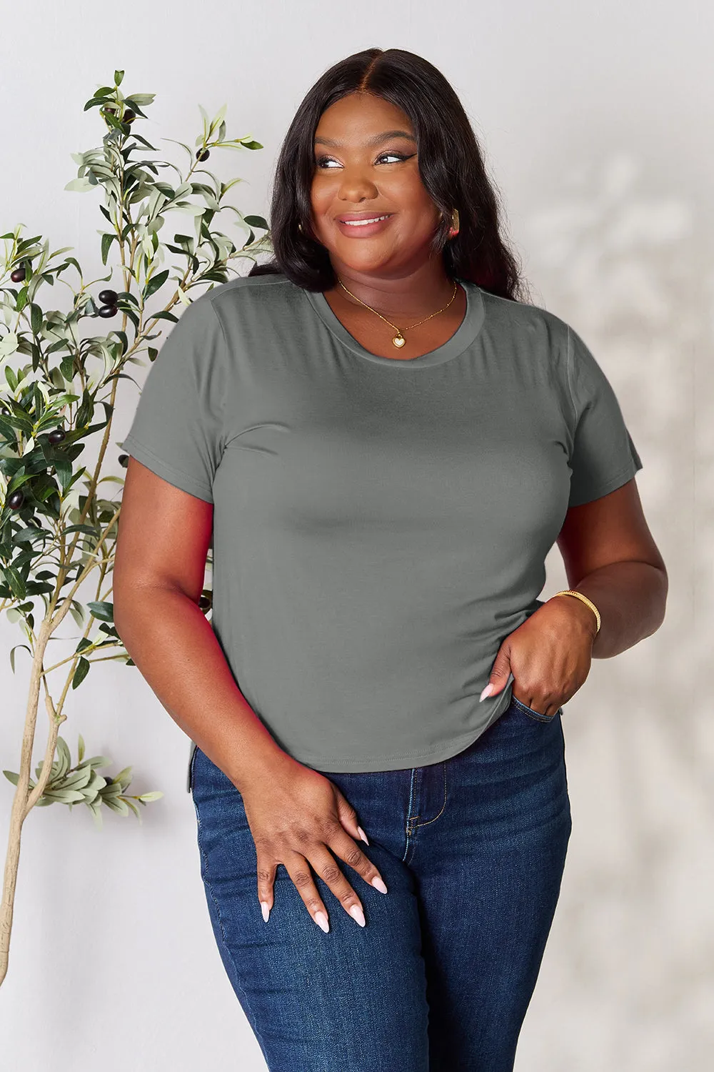 Basic Bae Full Size Round Neck Short Sleeve Top S-3XL