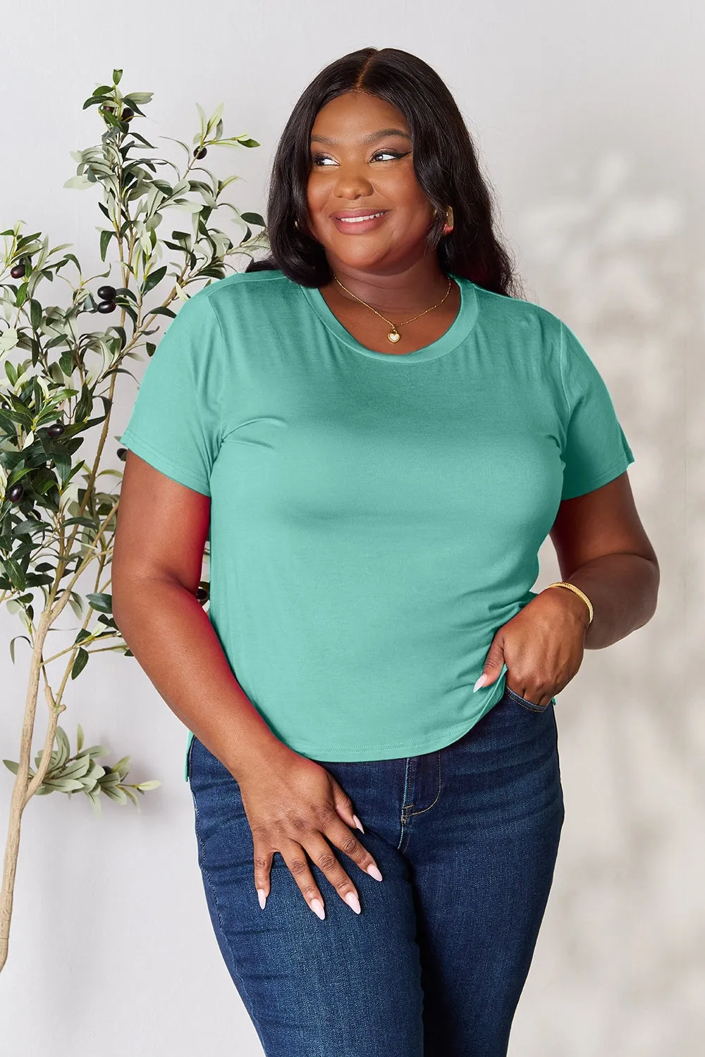 Basic Bae Full Size Round Neck Short Sleeve Top S-3XL