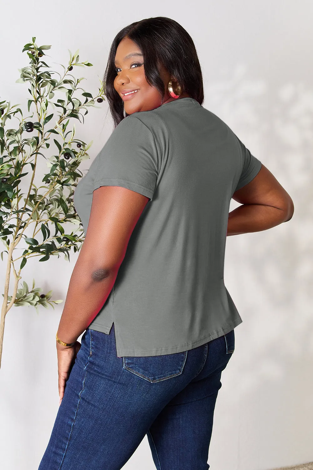 Basic Bae Full Size Round Neck Short Sleeve Top S-3XL