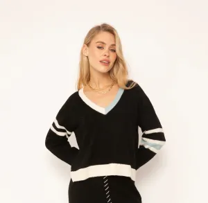 BILLIE VARSITY V NECK