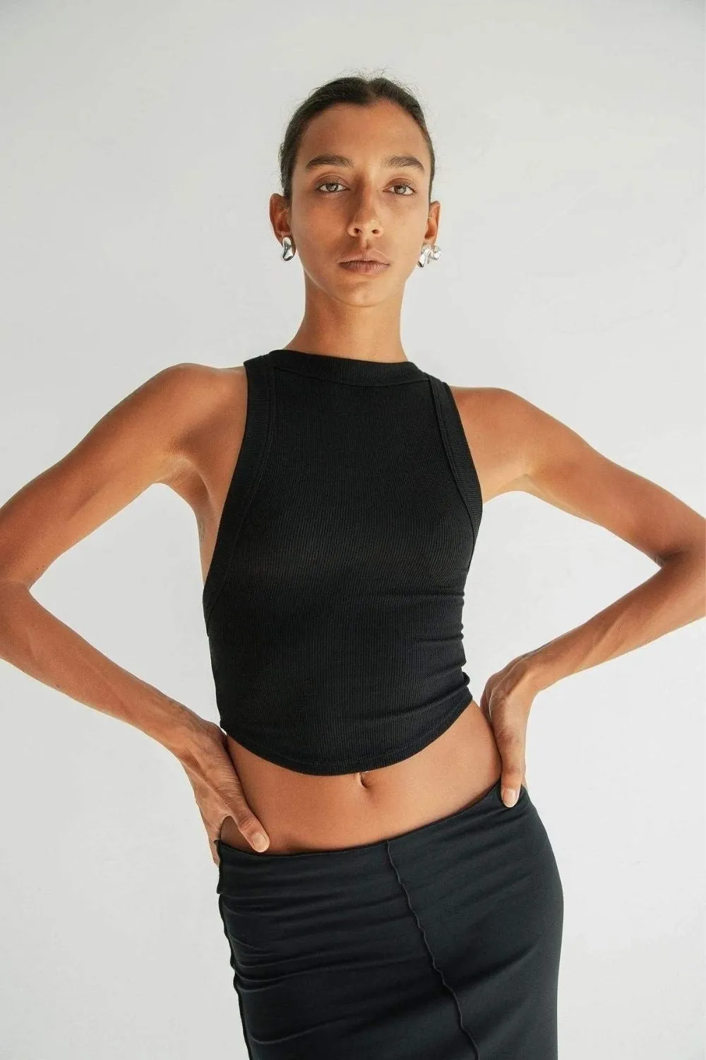 Black Sleeveless Crop Top