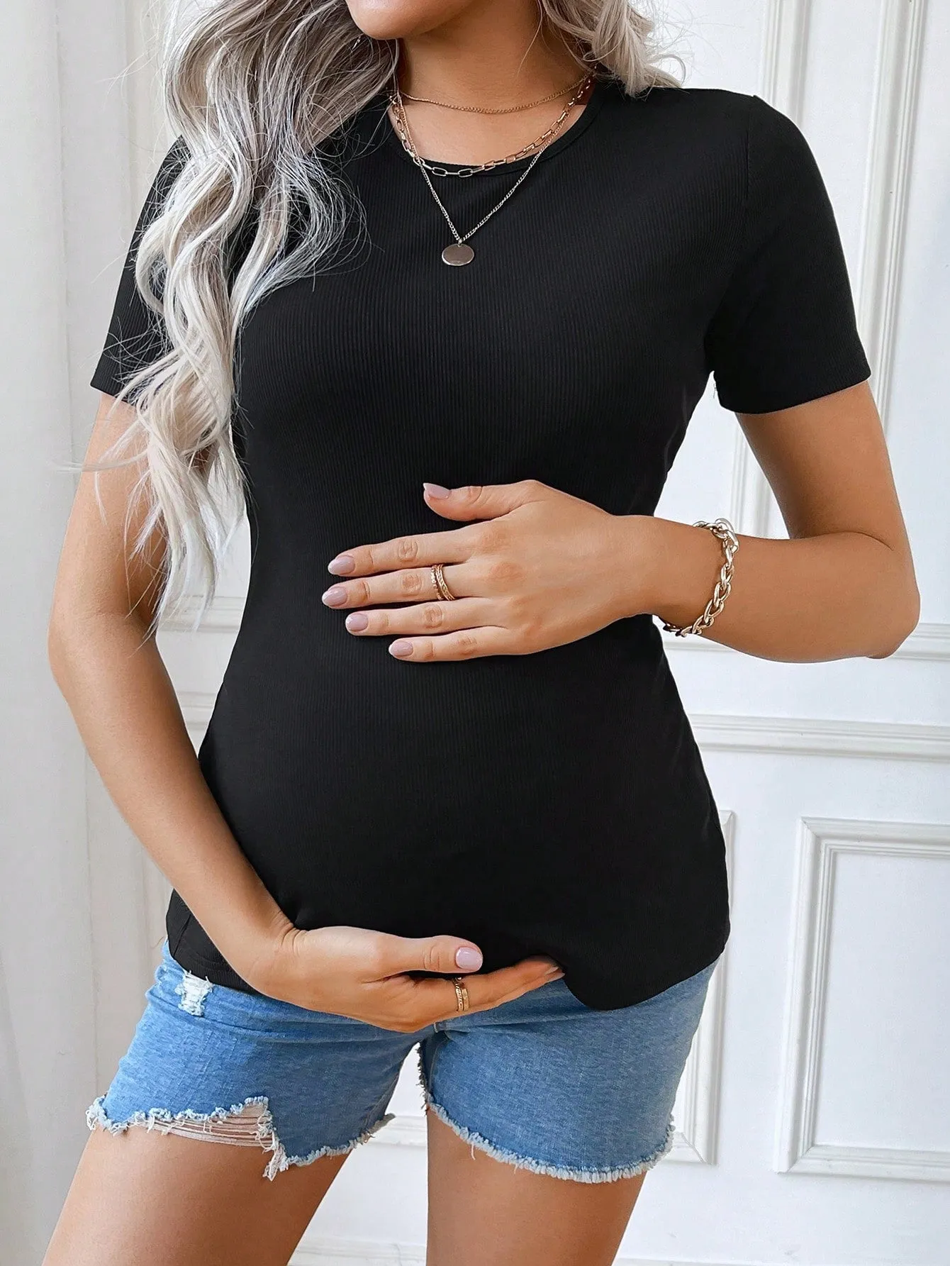 Camiseta Casual de Maternidad con Corbata en Cherry Vibes