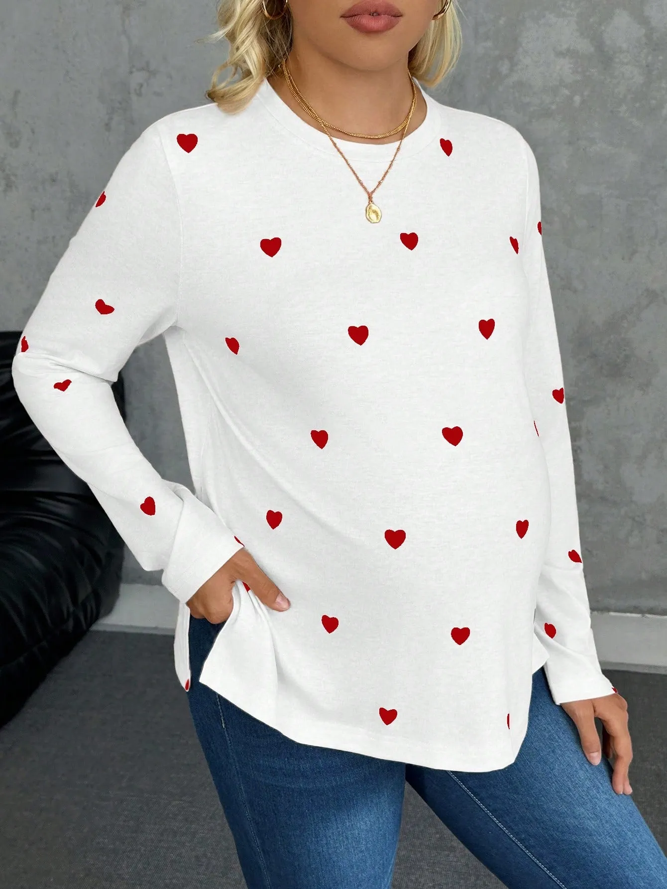 Camiseta Premamá con Abertura Lateral y Corazón