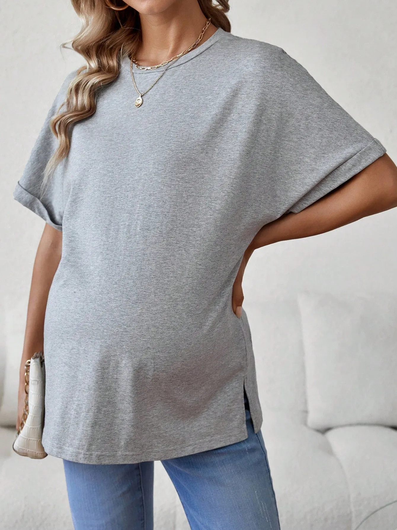 Camiseta Premamá Con Cuello Redondo y Corte Holgado