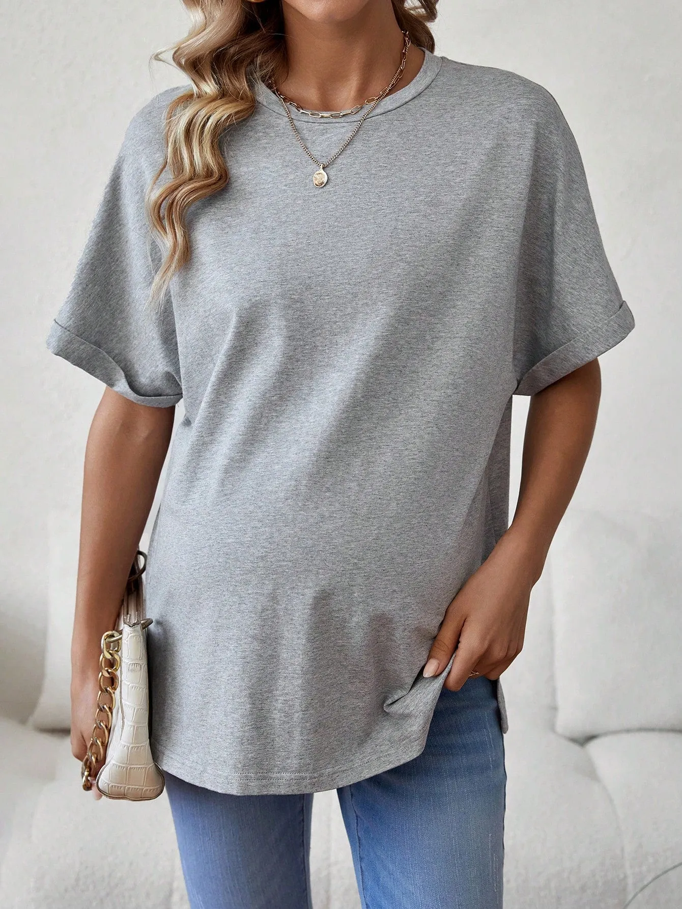 Camiseta Premamá Con Cuello Redondo y Corte Holgado