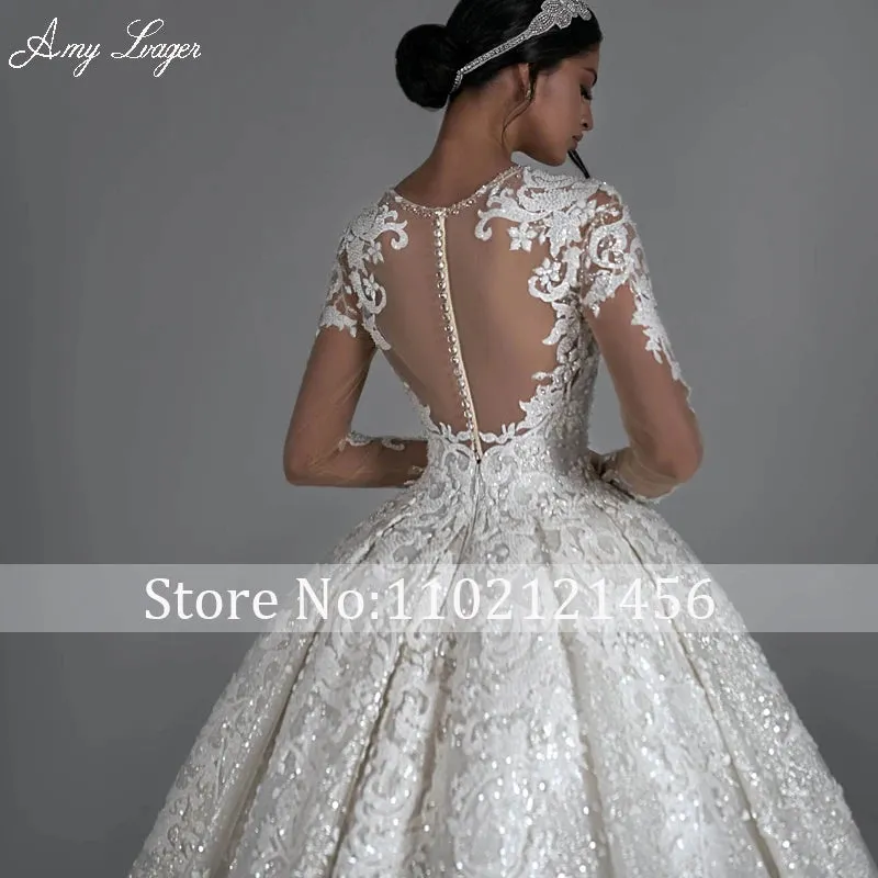 Classic O-Neck Long Sleeve Ball Gown Wedding Dress