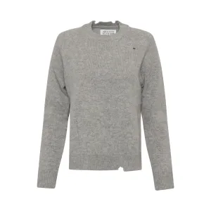 Distressed Effect Raglan Sweater in Grey