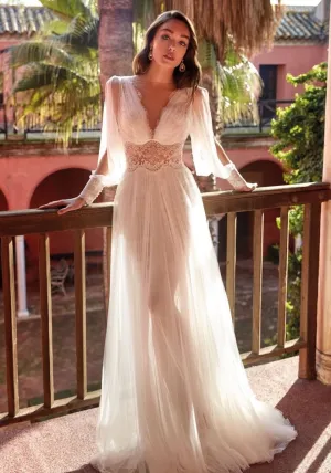 long-sleeved wedding dress wish long V-neck lace mesh long dress