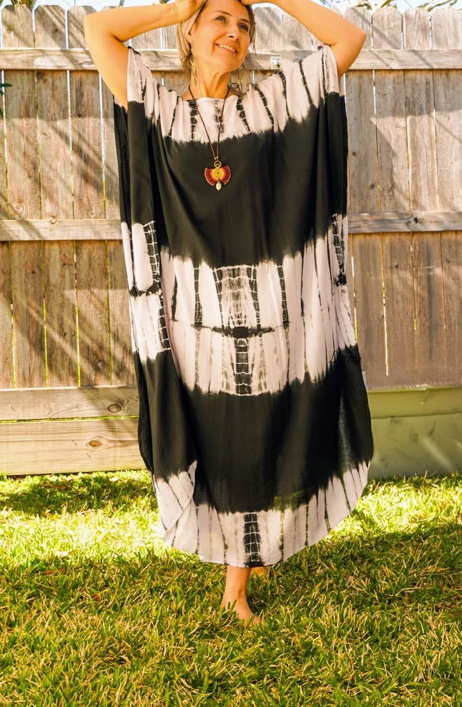 Monochrome Elegance Tie-Dye Kaftan