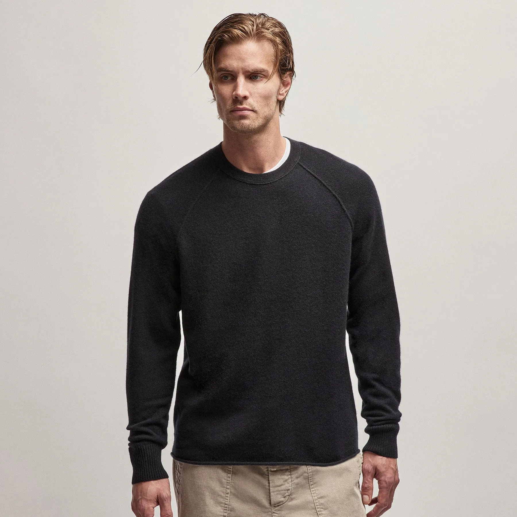 Recycled Cashmere Raglan - Black