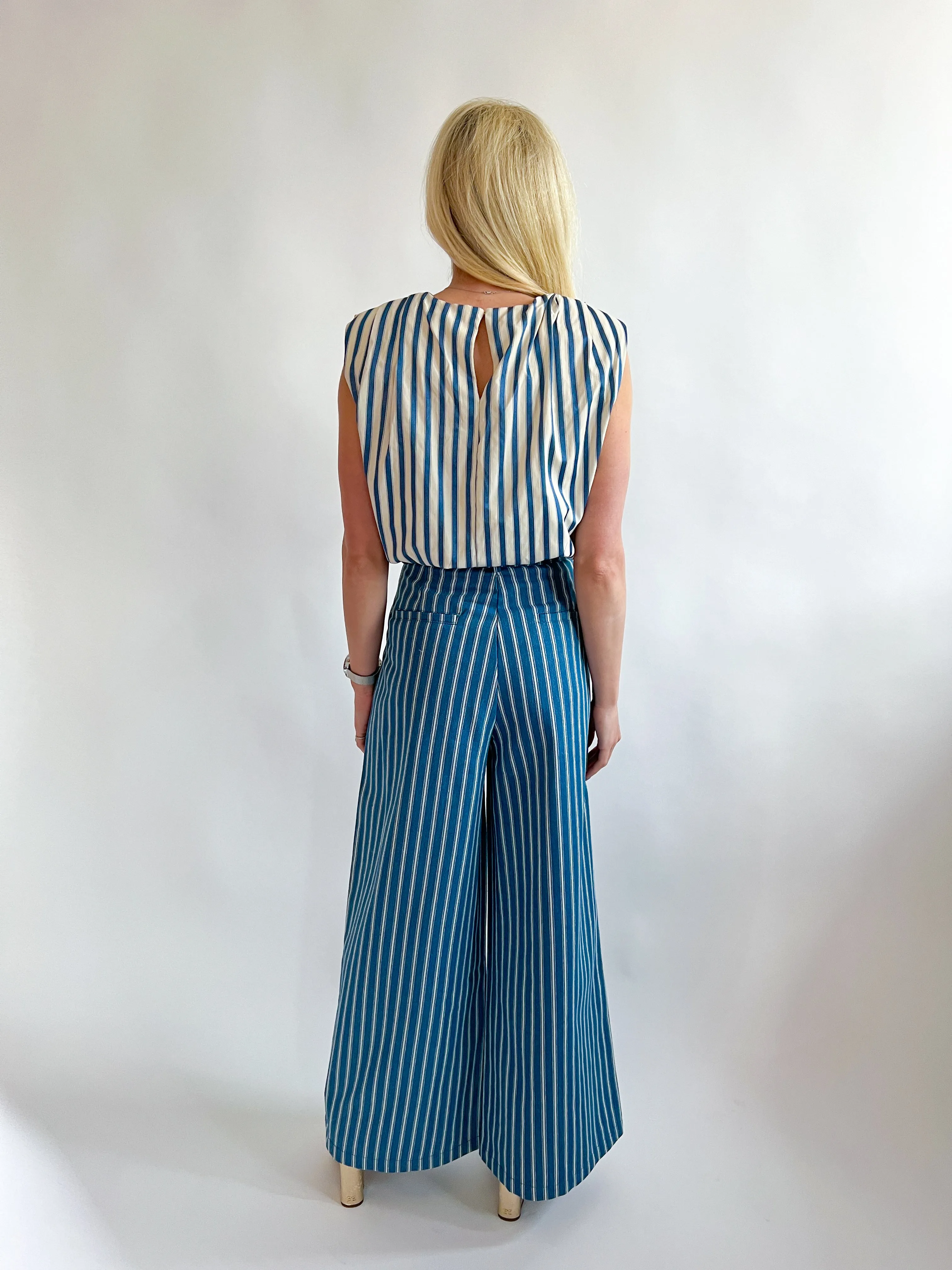 Round Neck Shoulder Padded Top