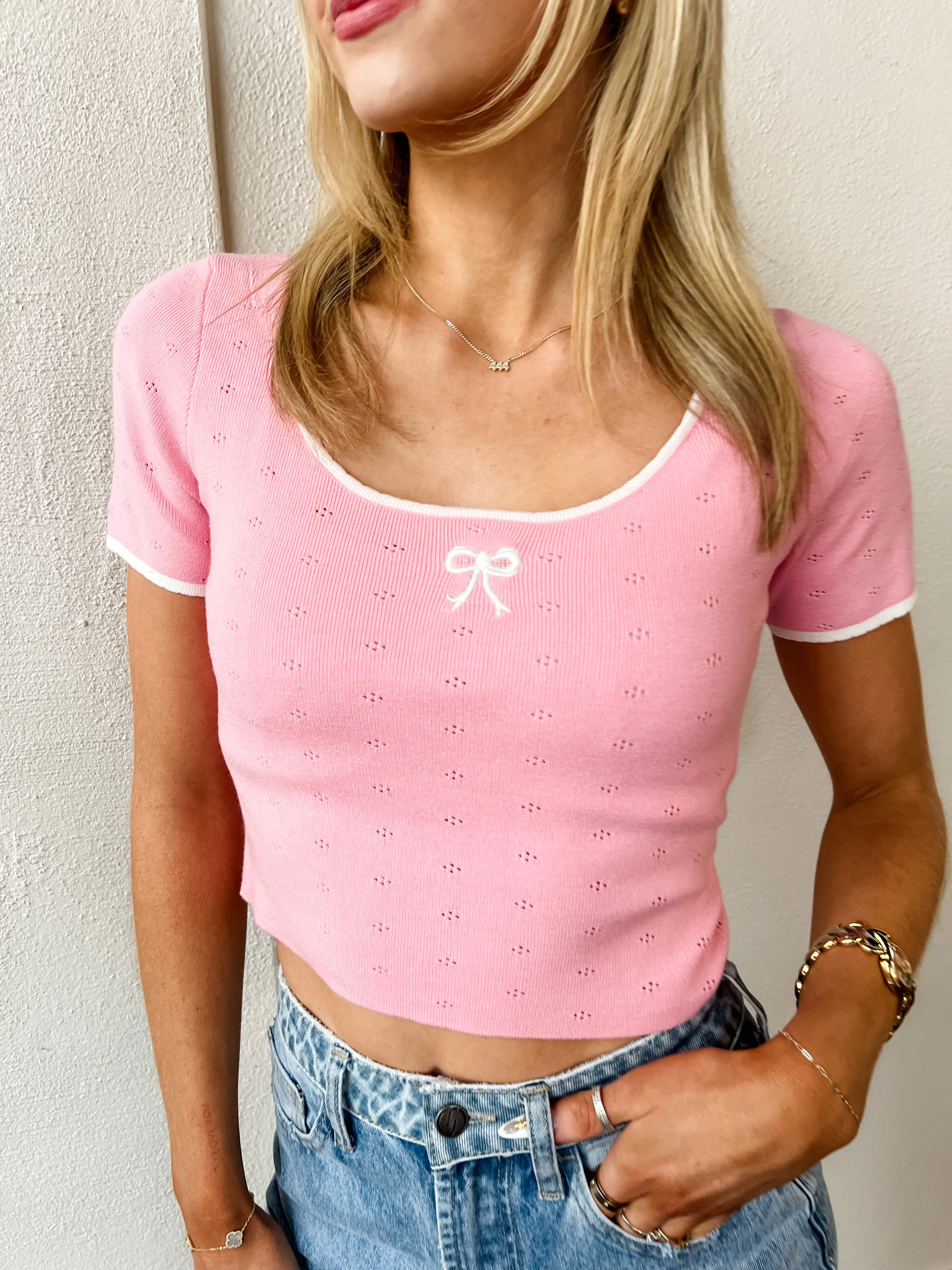 Scoop Neck Bow Knit Crop - Pink/White