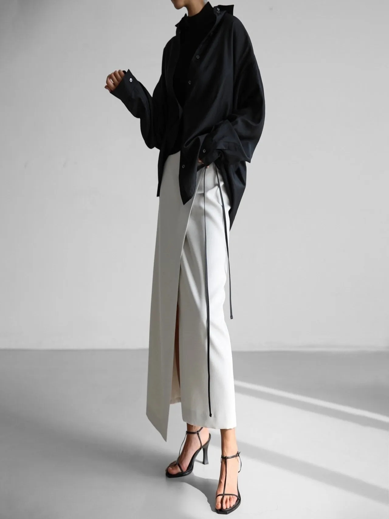 SHEER SILKY BUTTON DOWN SHIRT