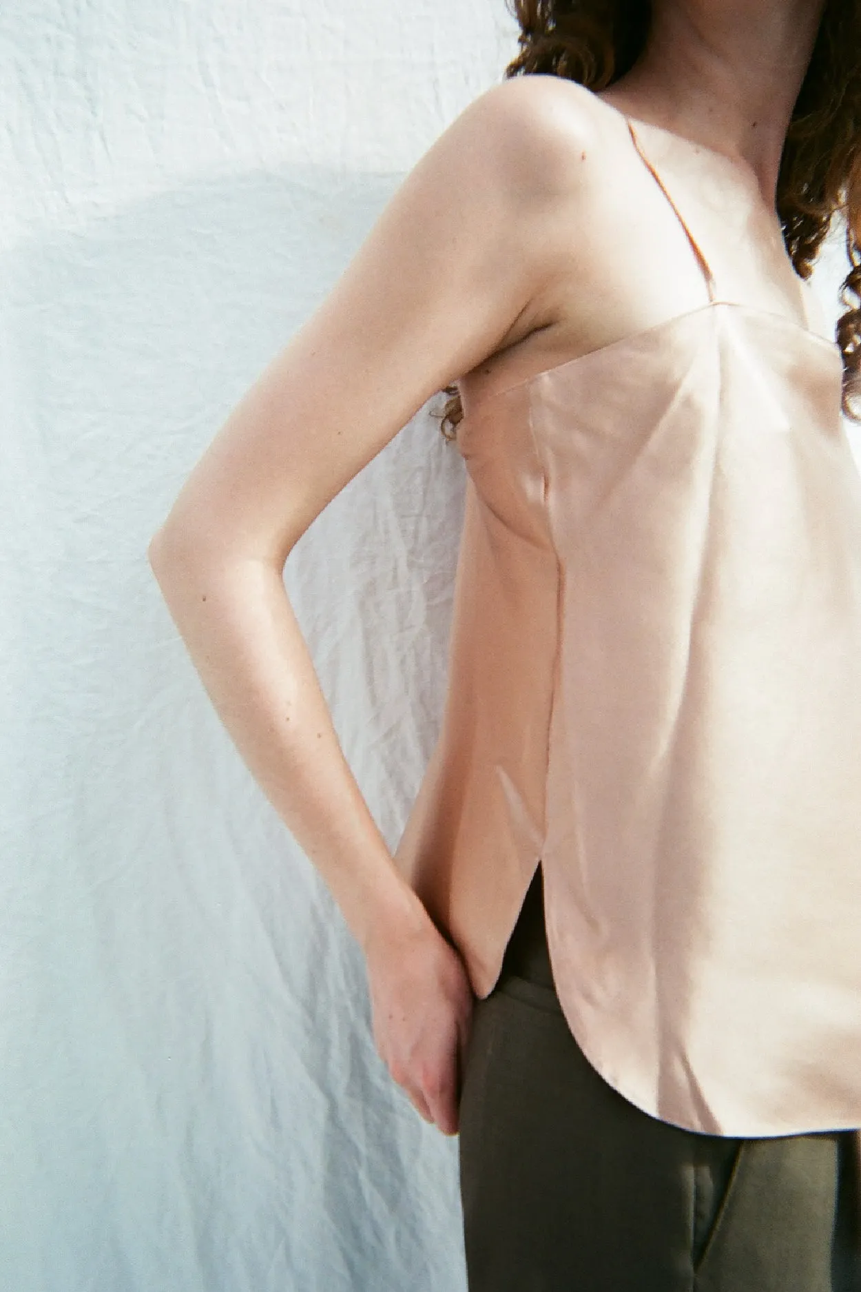 SILK CAMISOLE　BRONZE