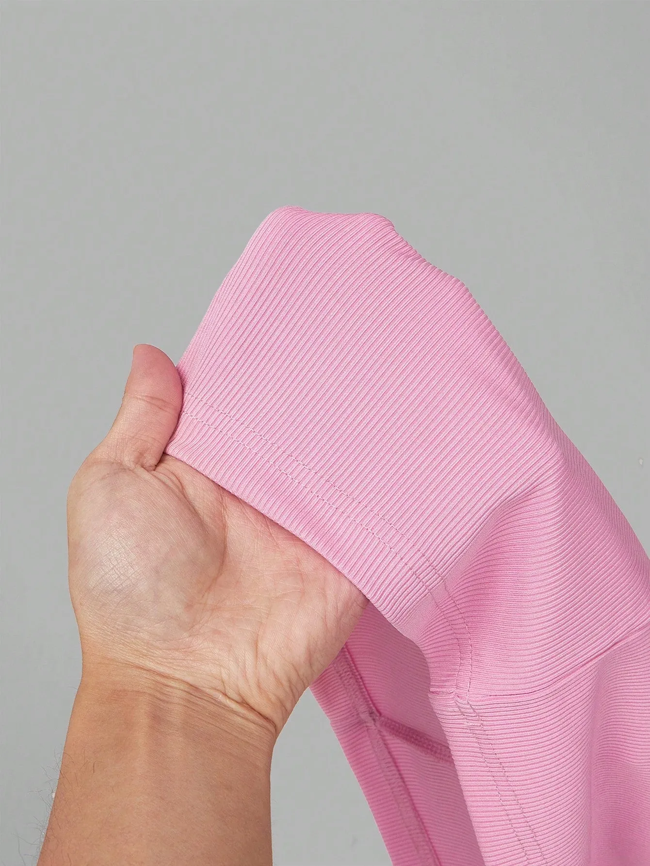 Top de maternidad sin mangas Cherry Vibes para verano en