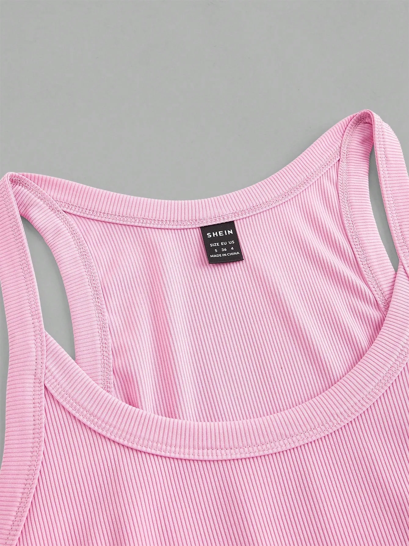 Top de maternidad sin mangas Cherry Vibes para verano en