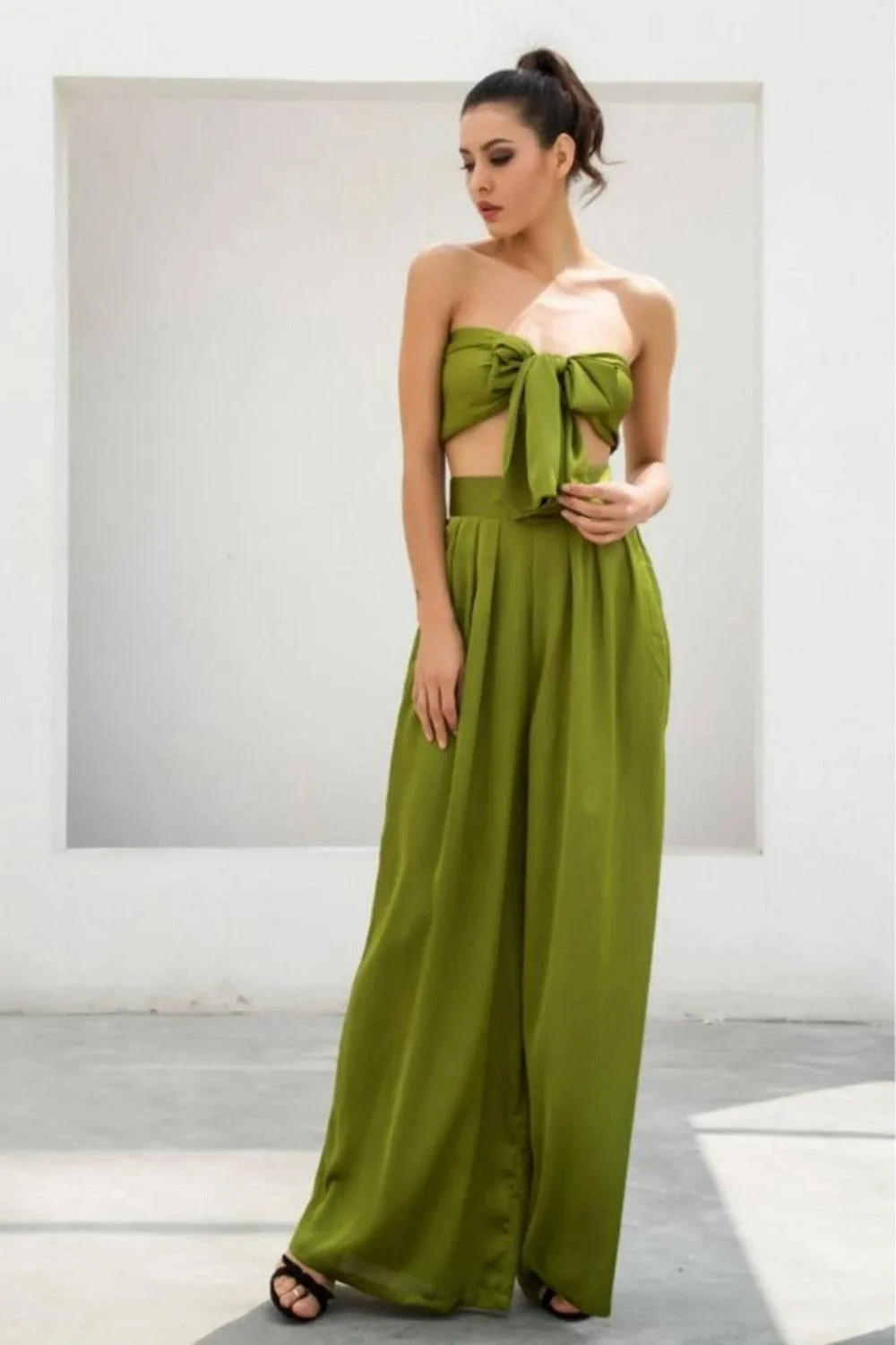 Two-Piece Silky Strapless Tie Front High Waist Wide Leg Pants Set - Green