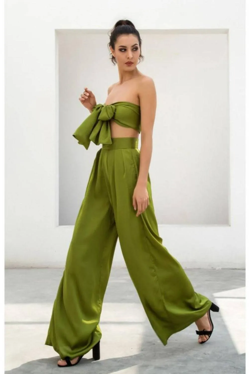Two-Piece Silky Strapless Tie Front High Waist Wide Leg Pants Set - Green