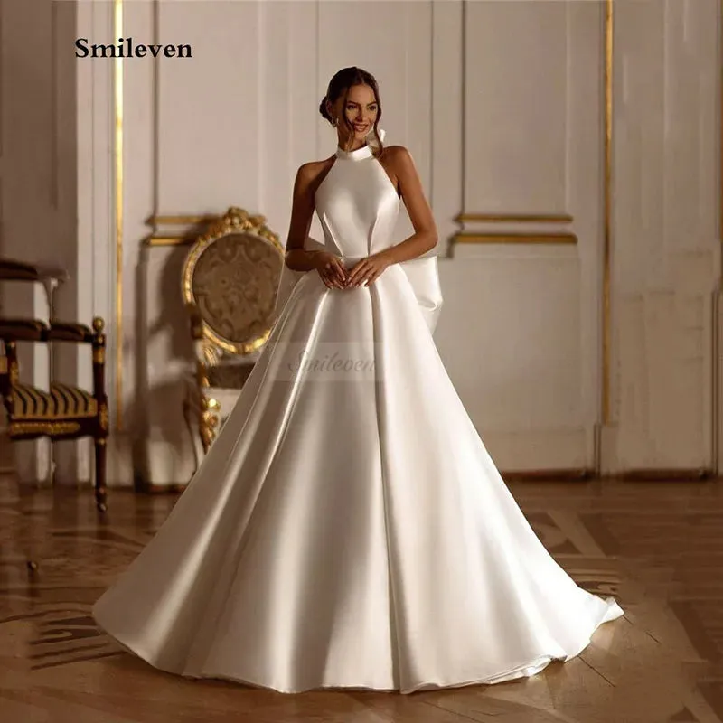 Wedding Guest Dresses: Neck Wedding Dresses Halter White/Ivory Satin Mermaid