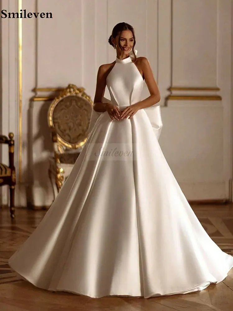 Wedding Guest Dresses: Neck Wedding Dresses Halter White/Ivory Satin Mermaid